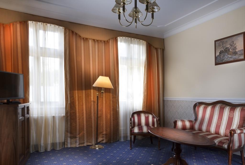 Hotel Ostende Карловы Вары Экстерьер фото