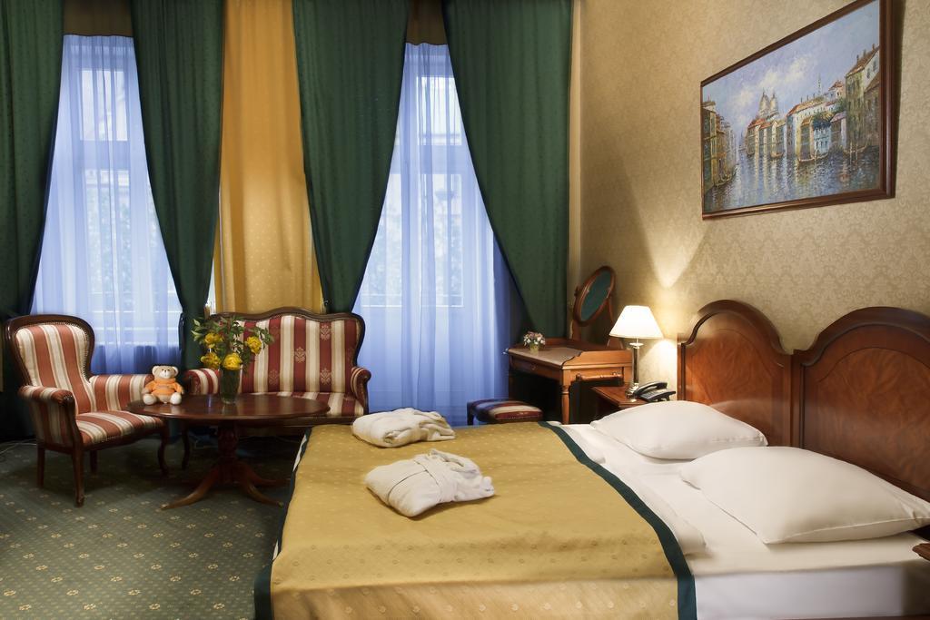 Hotel Ostende Карловы Вары Экстерьер фото